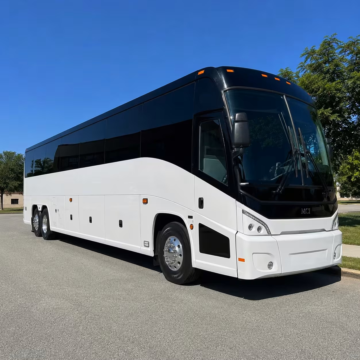 columbus charter bus rental exterior