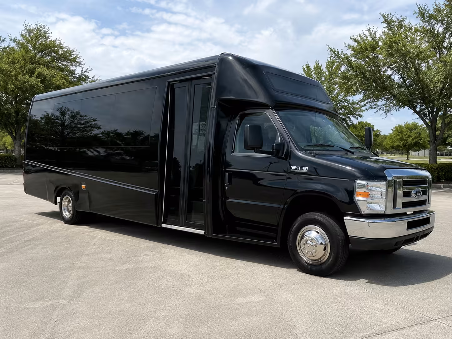 columbus minibus rentals for funerals and special occasions