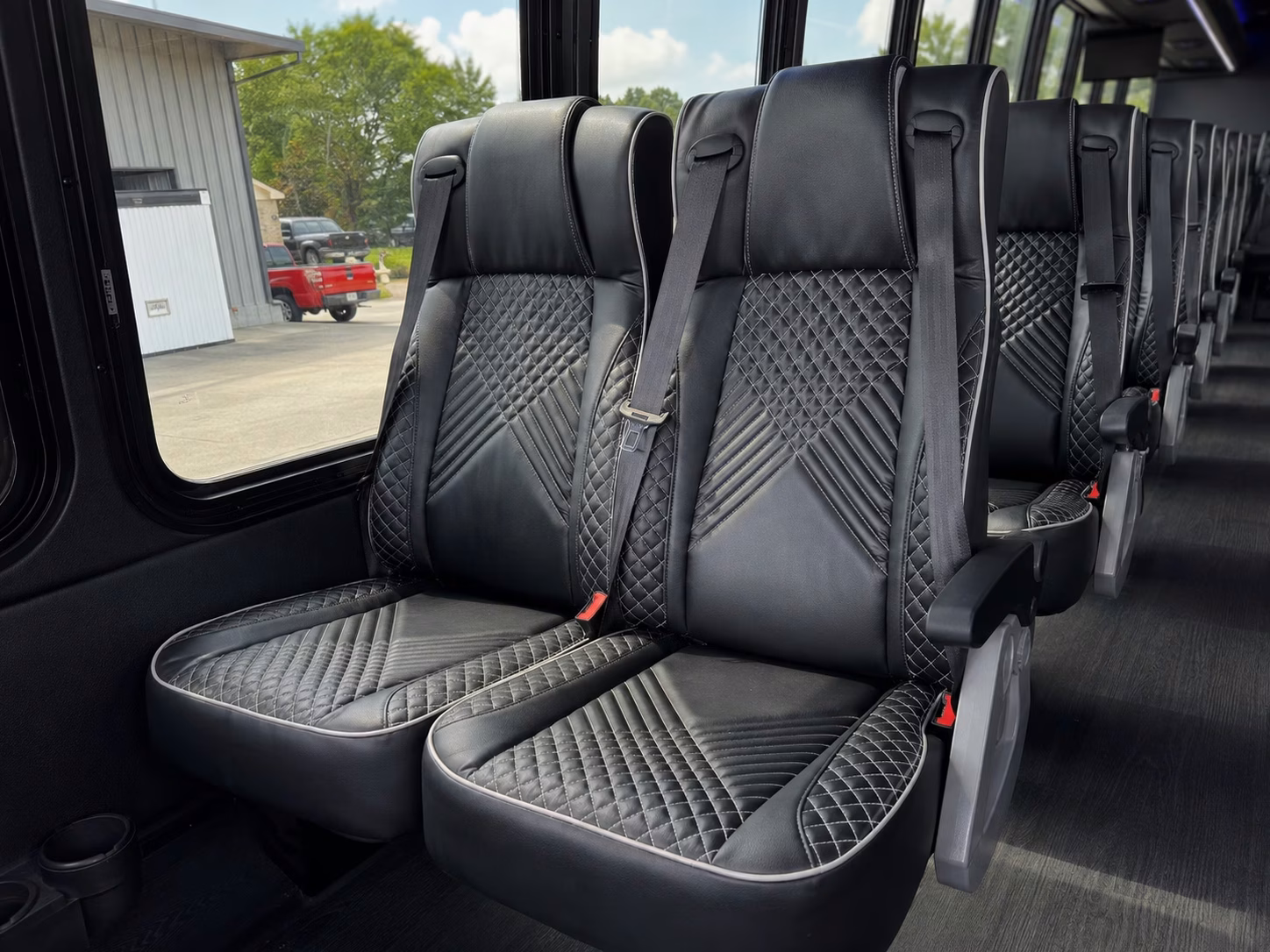 does the day of the week change what a bus costs in columbus ohio